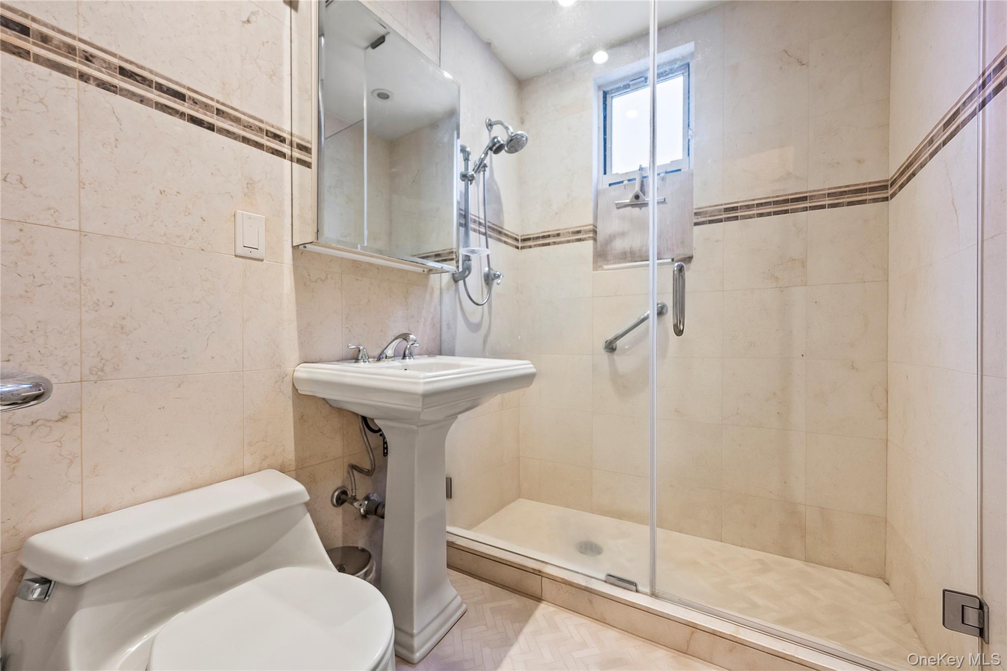 2942 164th Street, Flushing, NY 11358