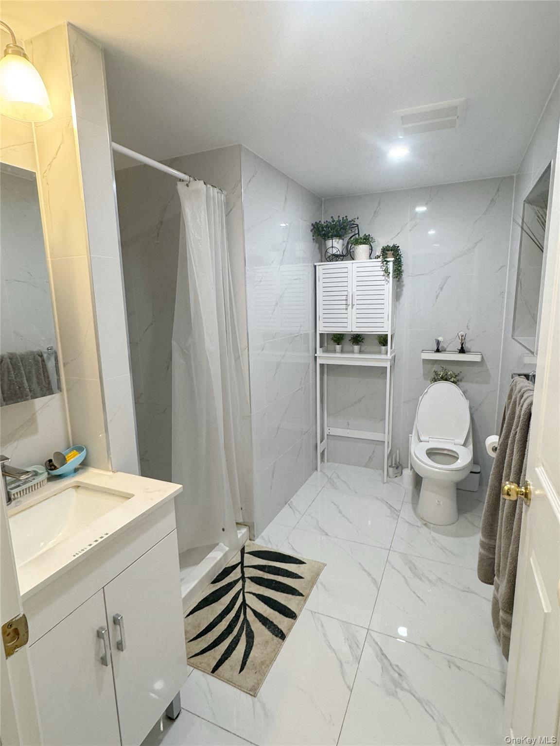 13249 41st Road # 5B, Flushing, NY 11355