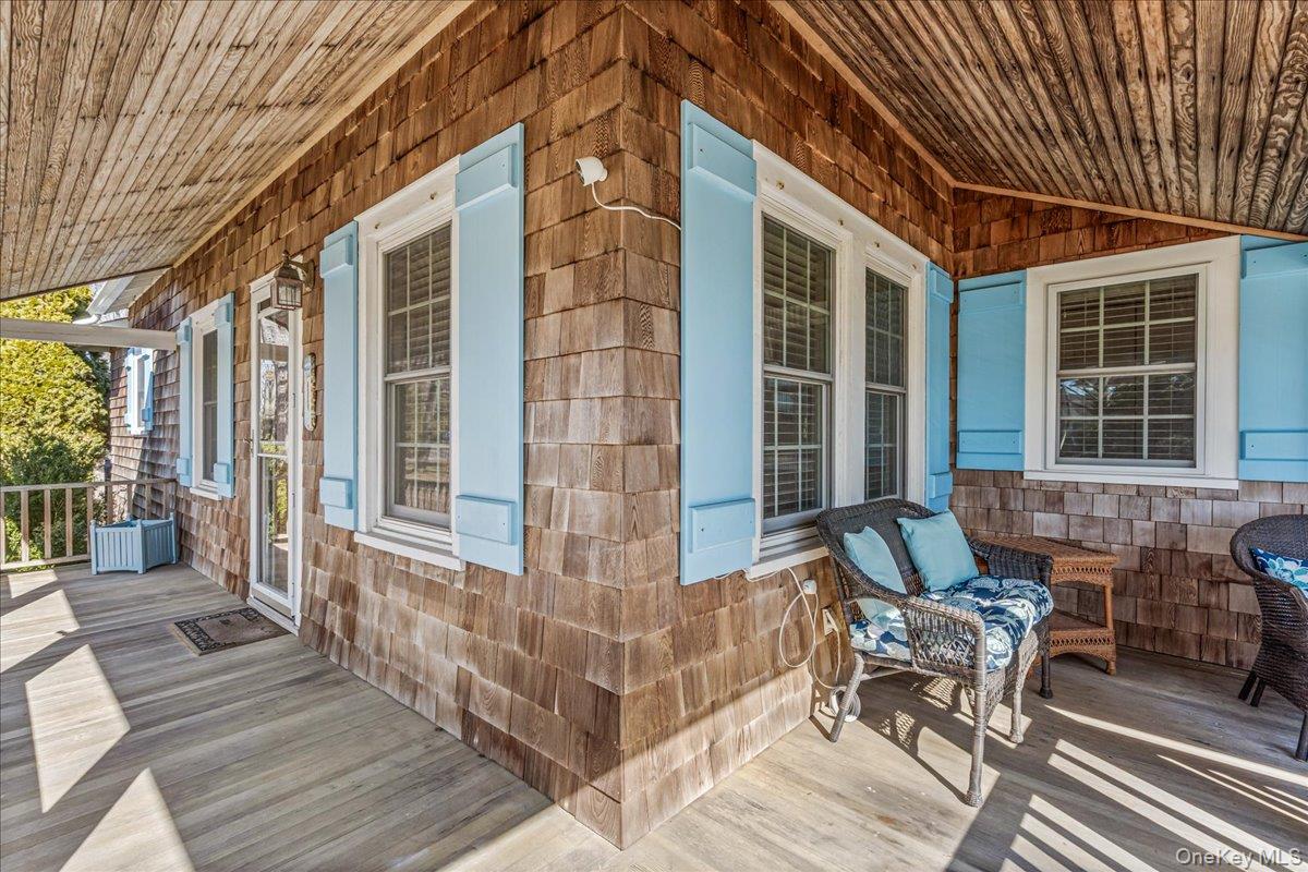 60 Lilac Road, Westhampton Beach, NY 11978