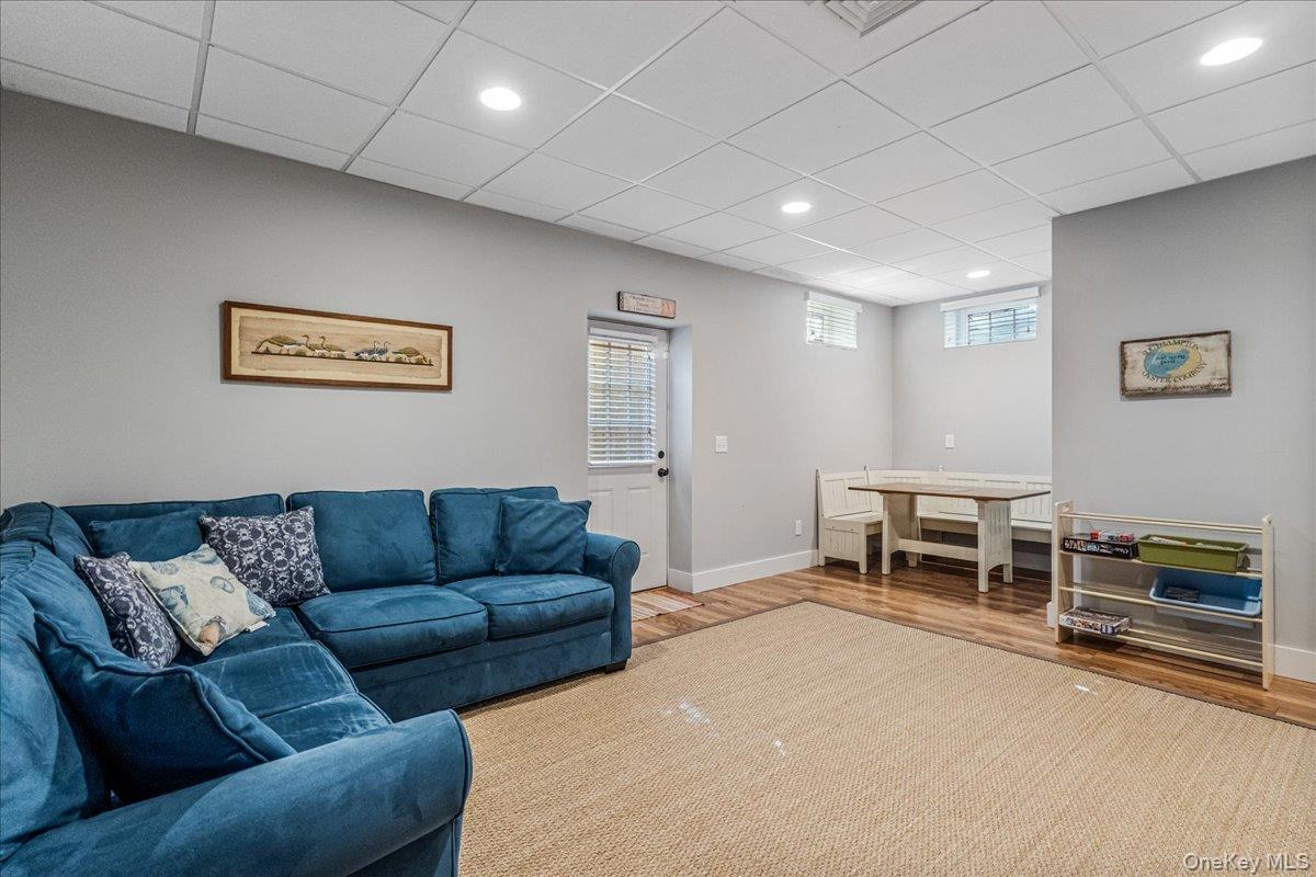 60 Lilac Road, Westhampton Beach, NY 11978