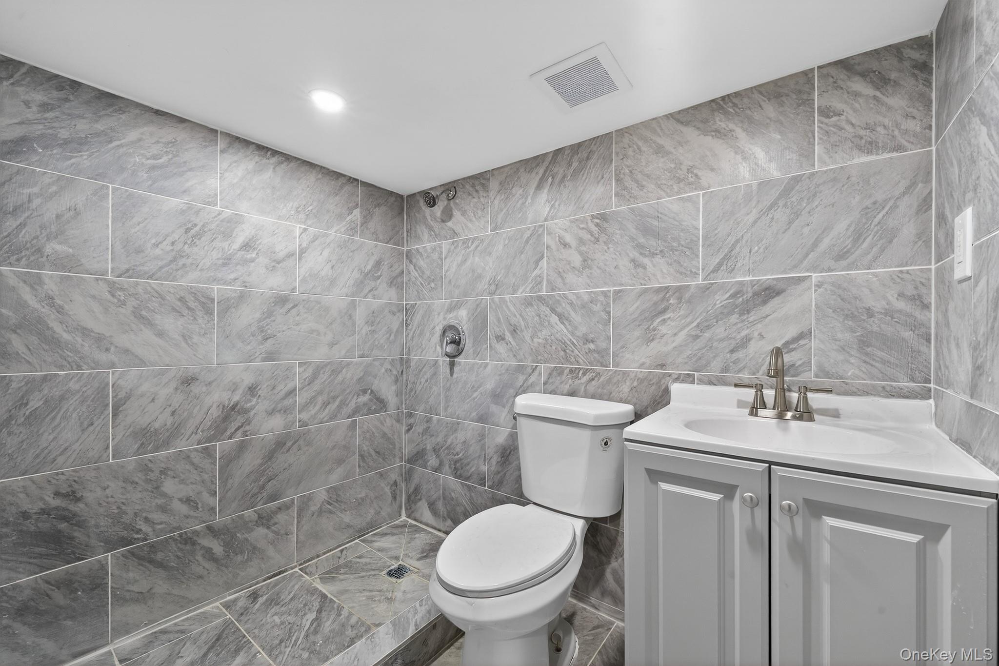 11019 Liverpool Street, Jamaica, NY 11435