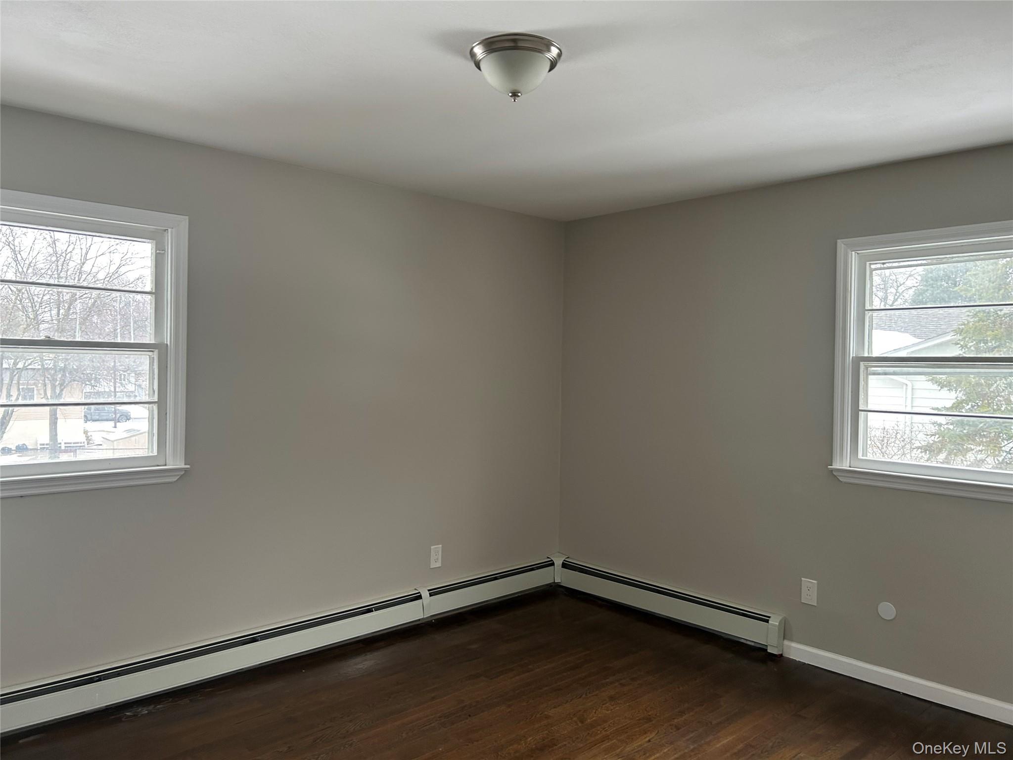 104 SUTTON PARK Road, Poughkeepsie, NY 12603