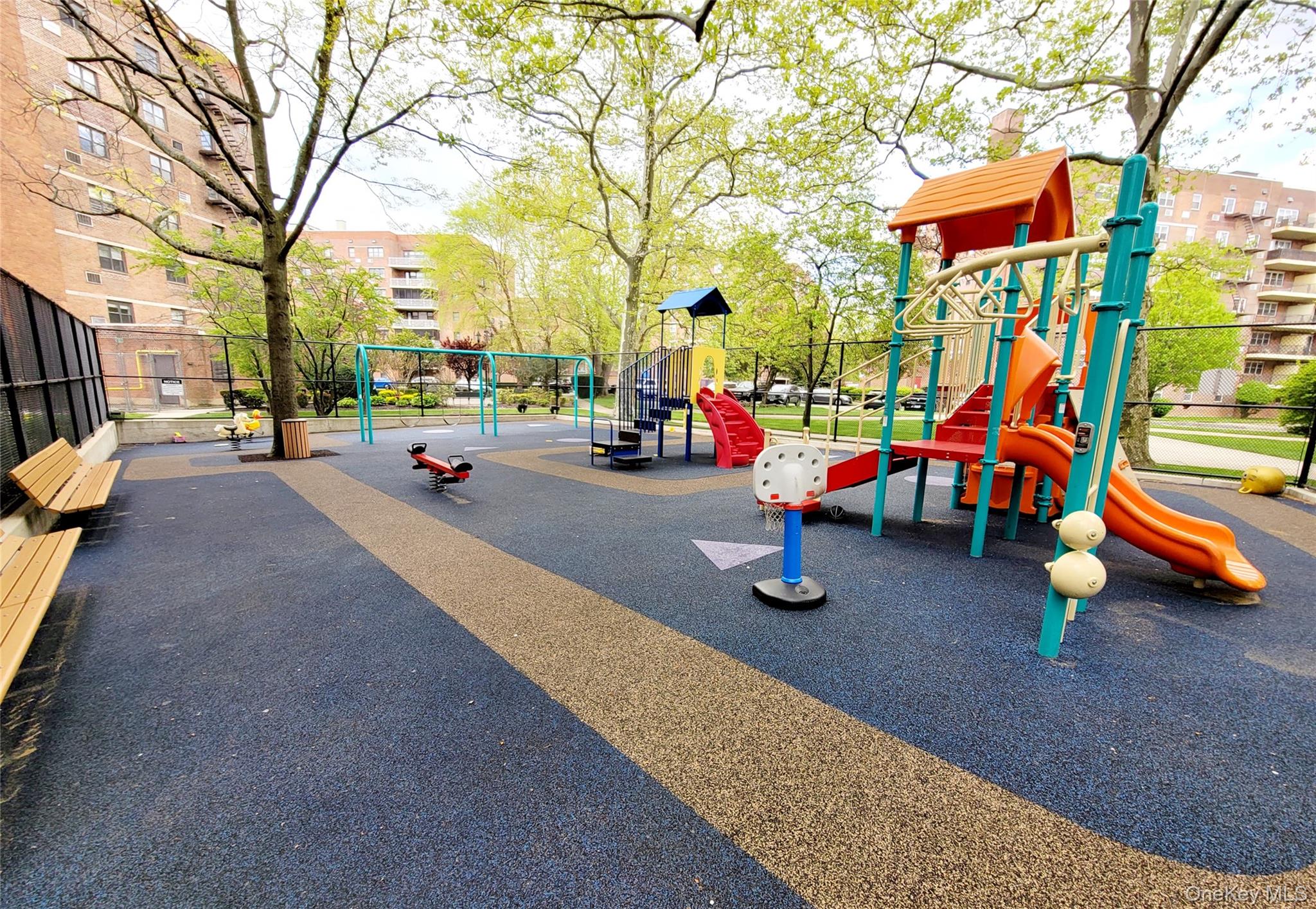 89-40 151st # 3B, Howard Beach, NY 11414