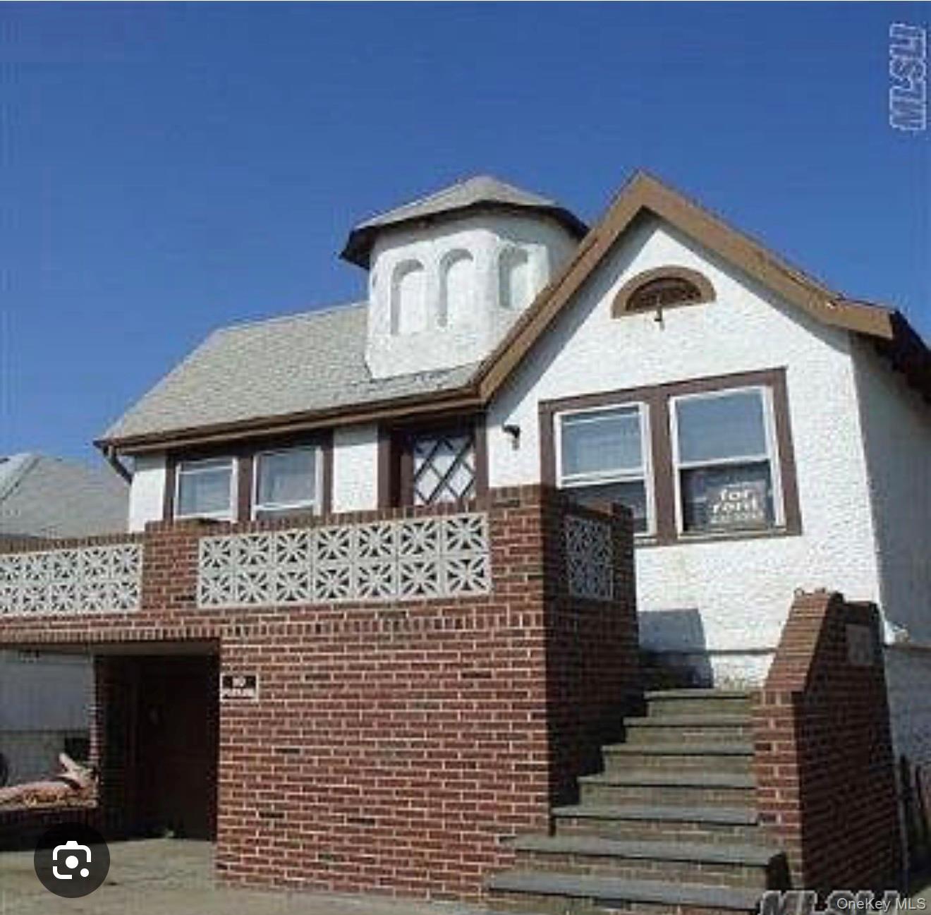 27 Illinois Avenue, Atlantic Beach, NY 11561