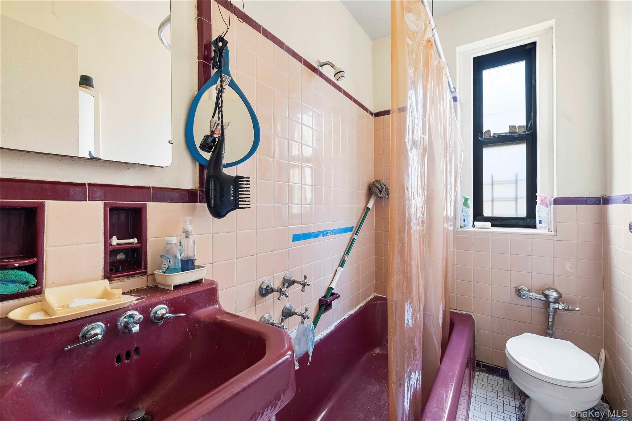 860 Grand Concourse # 7F, Bronx, NY 10451