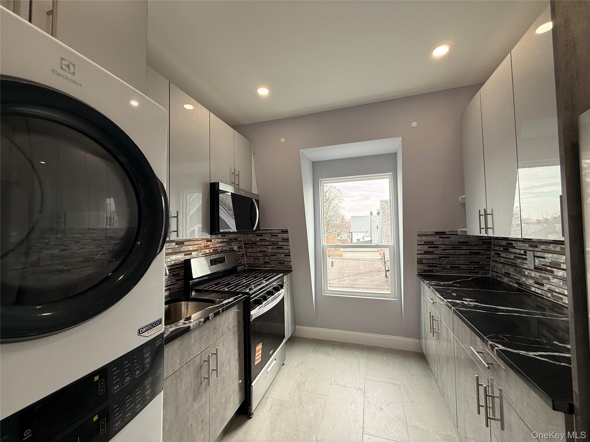 222 Primrose Avenue # 3, Mount Vernon, NY 10552