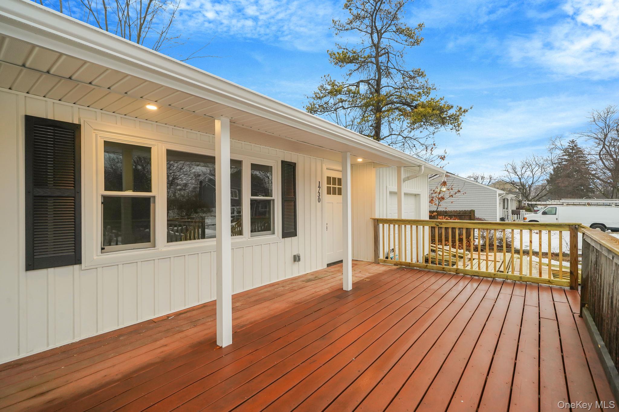 1730 Heckscher Avenue, Bay Shore, NY 11706