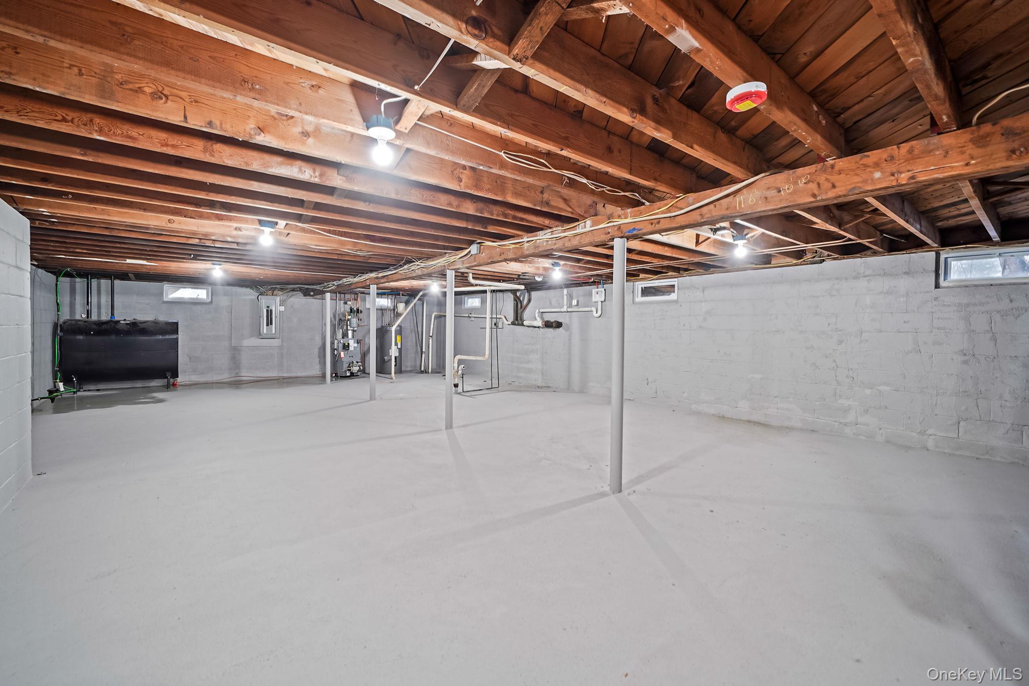 1730 Heckscher Avenue, Bay Shore, NY 11706