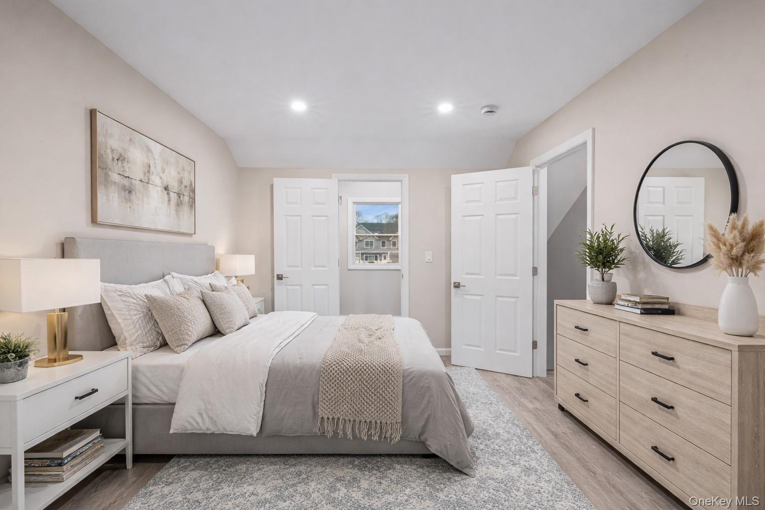 6 Grand Haven Court, Commack, NY 11725