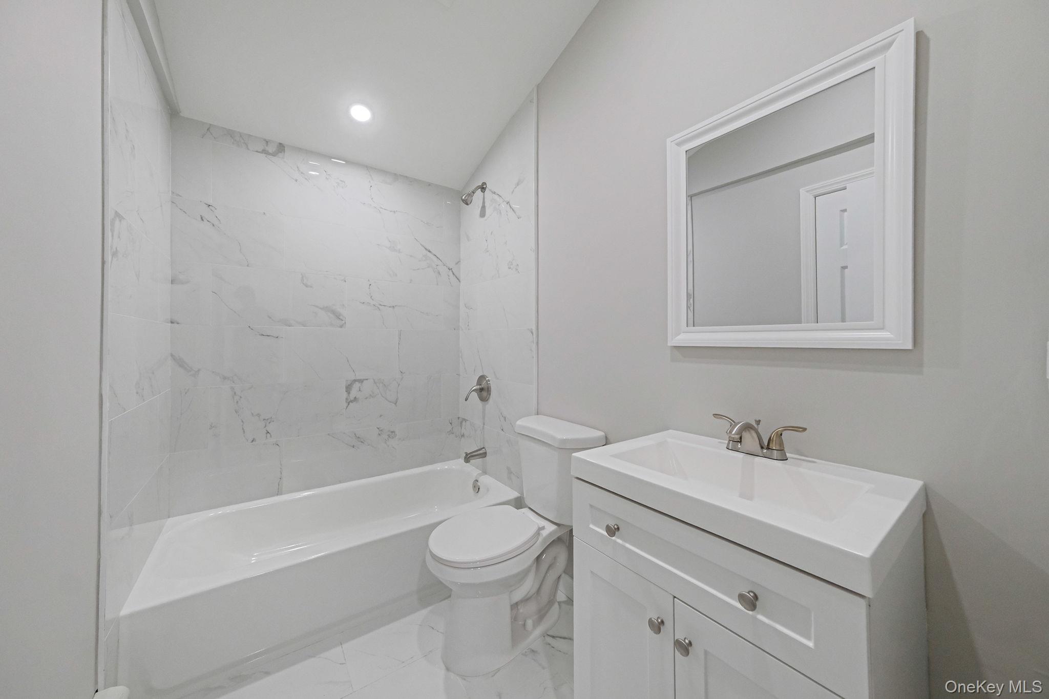 38 Clymer Street, Port Jefferson, NY 11776