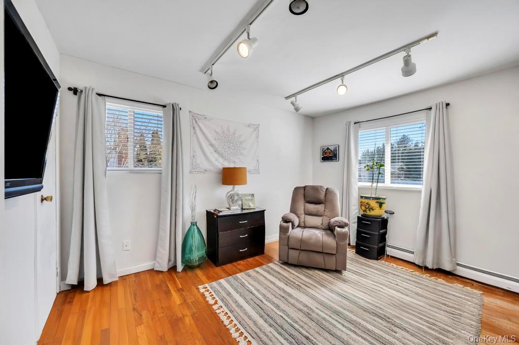 3 Terrace Drive, Hauppauge, NY 11788