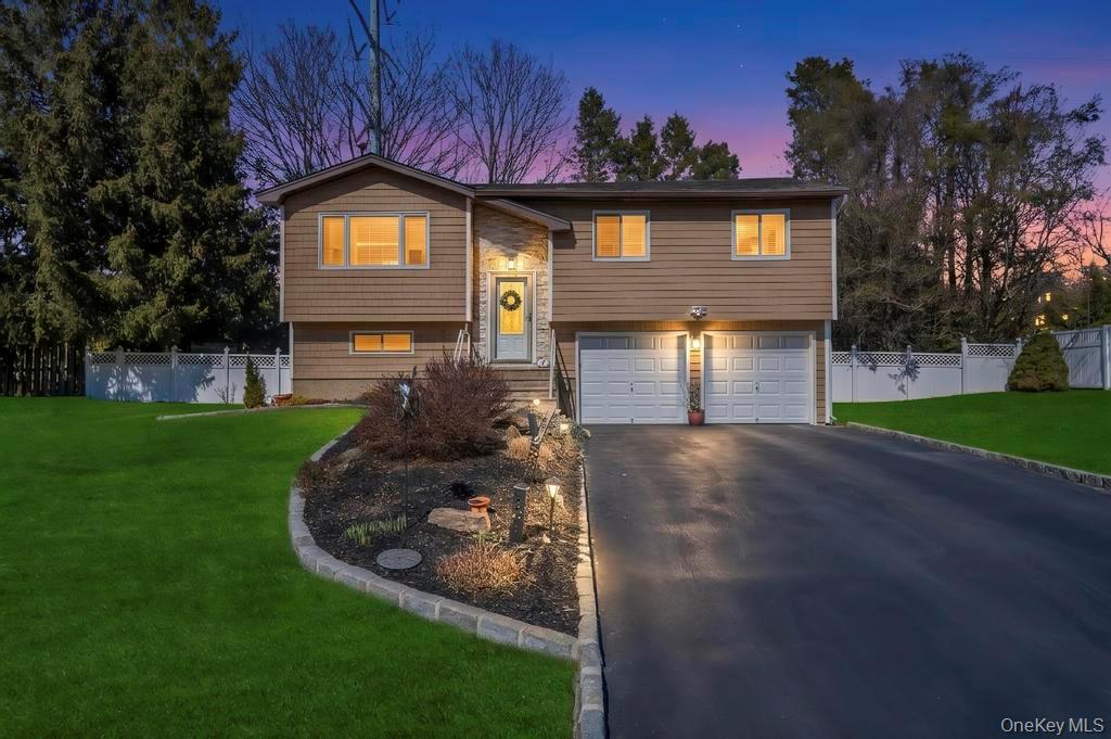 3 Terrace Drive, Hauppauge, NY 11788