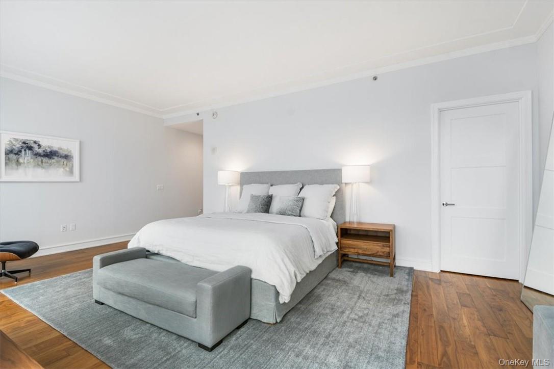 5 Renaissance Square # PH5E (36fl), White Plains, NY 10601