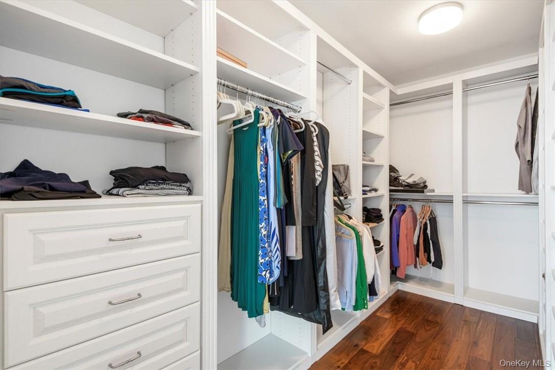 5 Renaissance Square # PH5E (36fl), White Plains, NY 10601