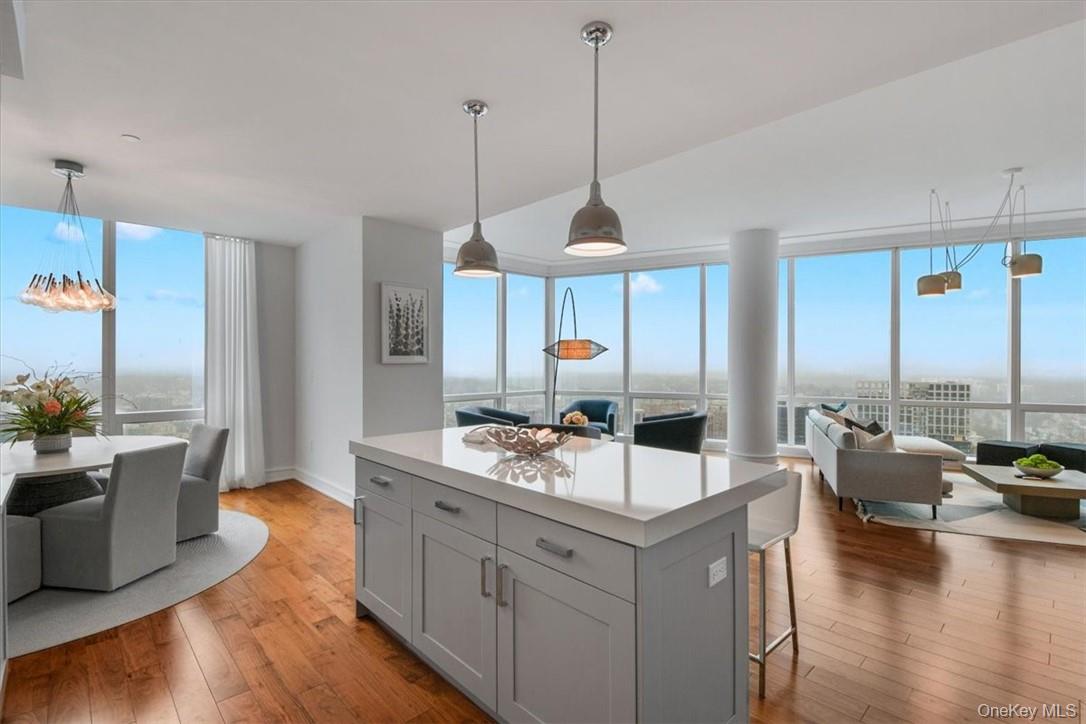 5 Renaissance Square # PH5E (36fl), White Plains, NY 10601