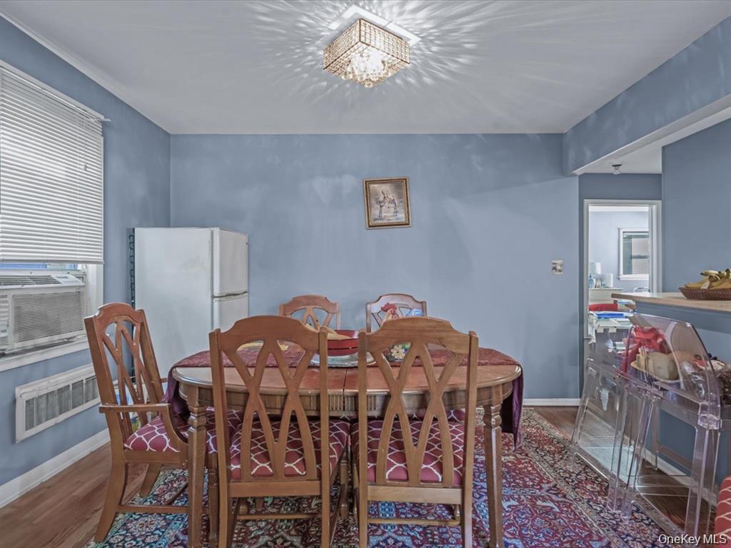 206 Hunnewell Avenue, Elmont, NY 11003