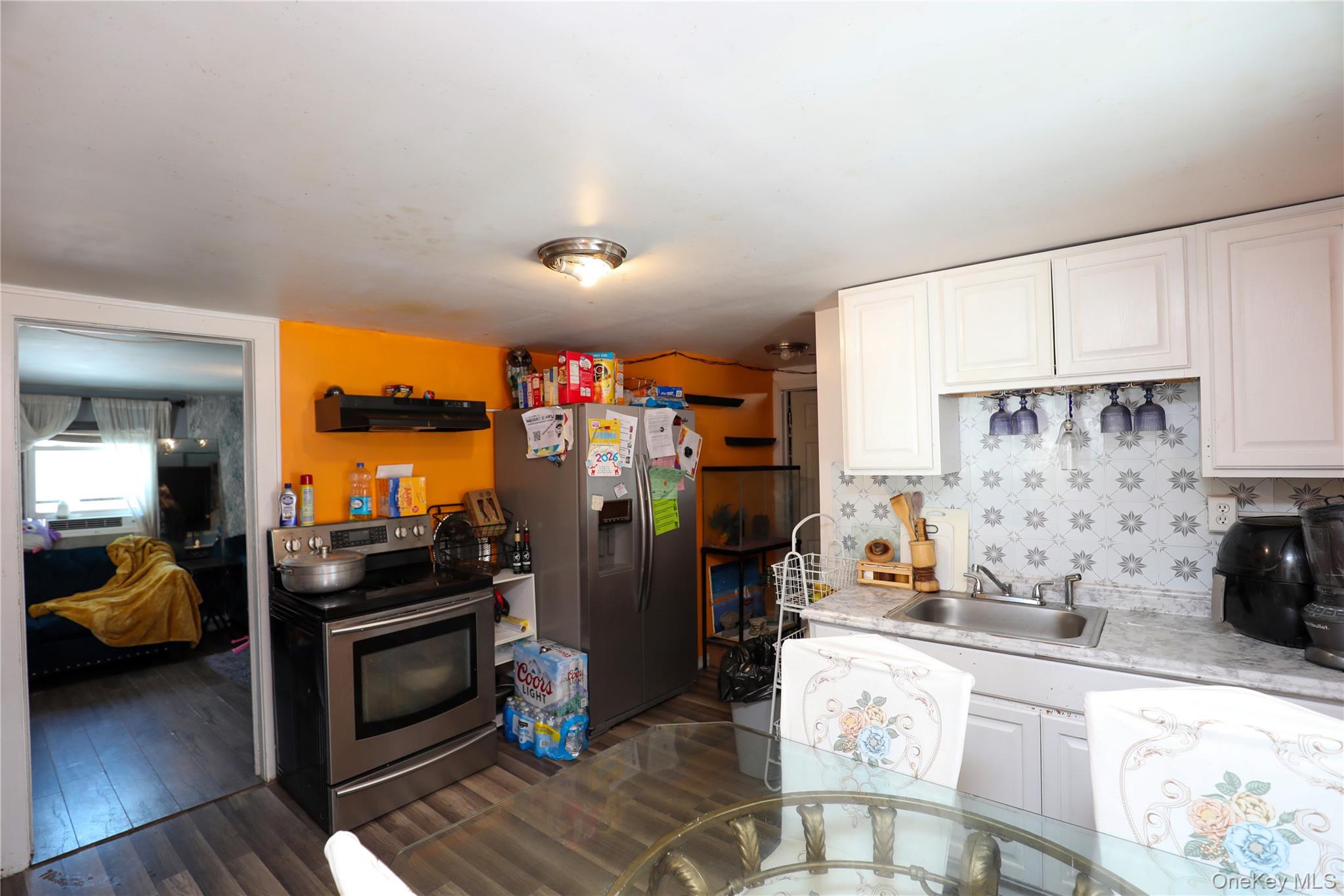 654 Broadway # 9W, Esopus, NY 12429