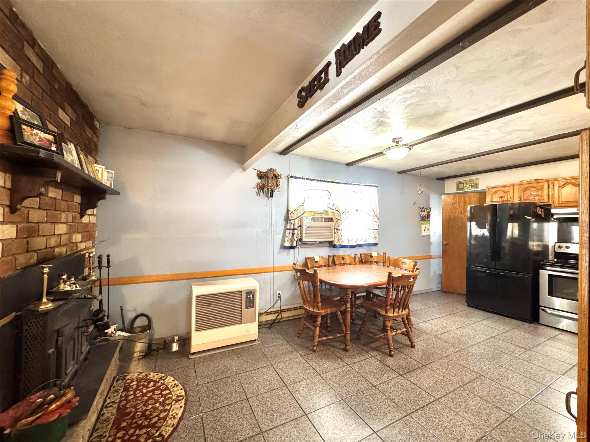 24 Palmer Road, Catskill, NY 12414