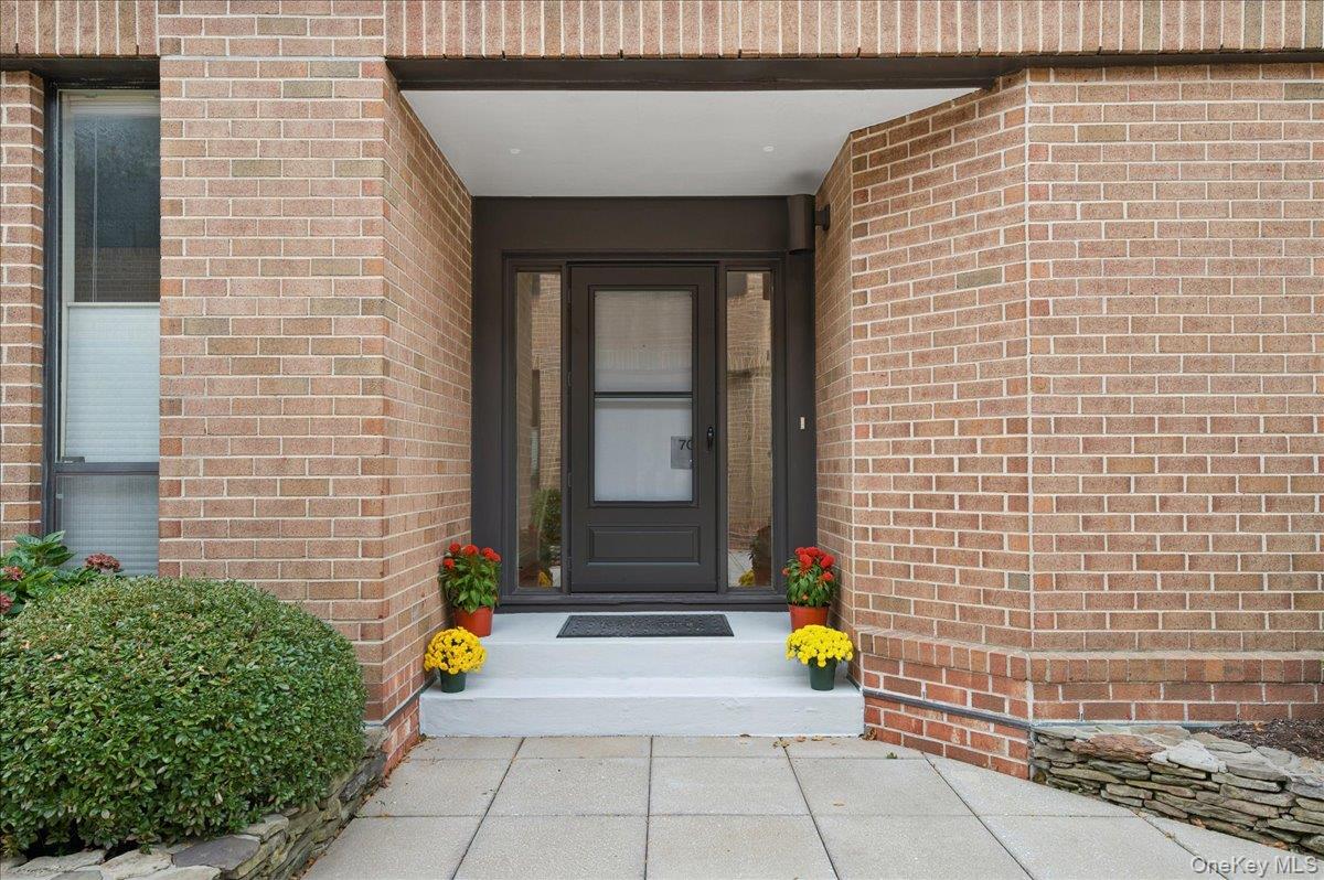 70 Waters Edge # 70, Rye, NY 10580