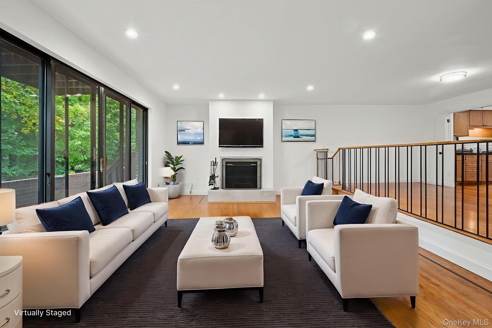 70 Waters Edge # 70, Rye, NY 10580