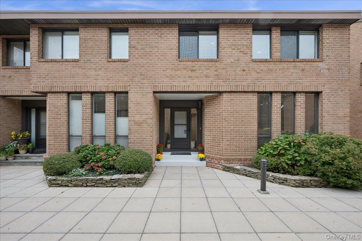 70 Waters Edge # 70, Rye, NY 10580