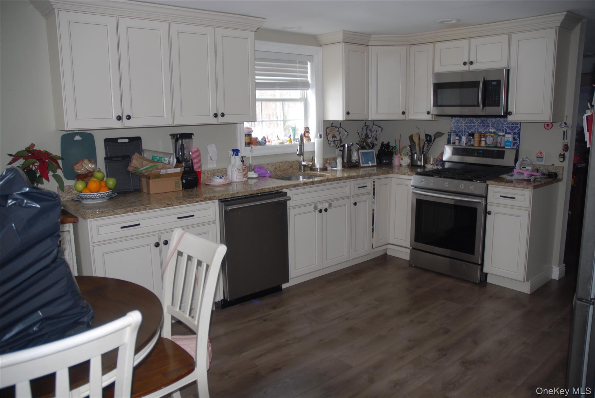 137 Carleton Drive E, Shirley, NY 11967