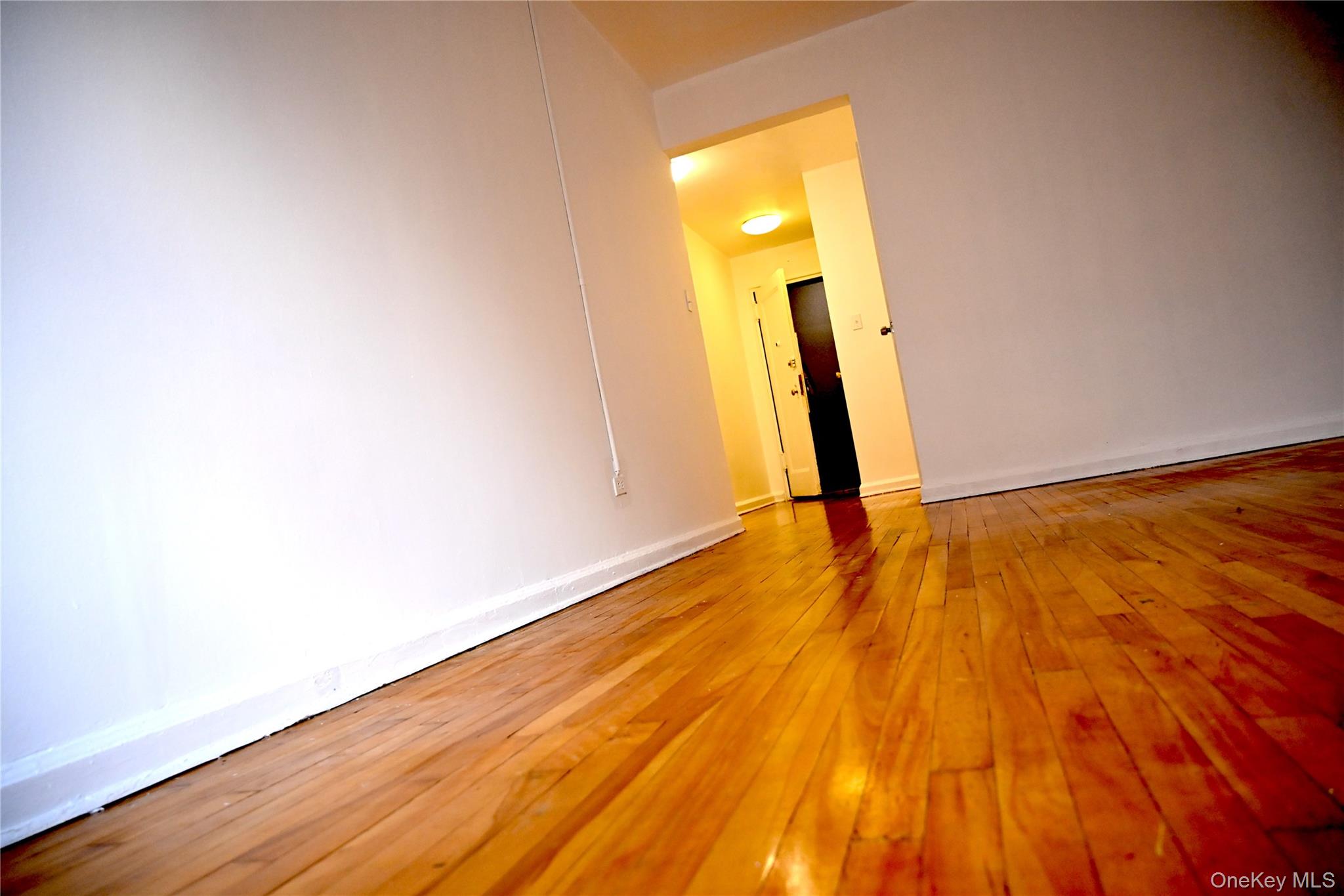 34-20 78TH # 4J, Jackson Heights, NY 11372