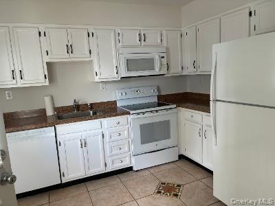 353 Woodbridge Drive, Ridge, NY 11961