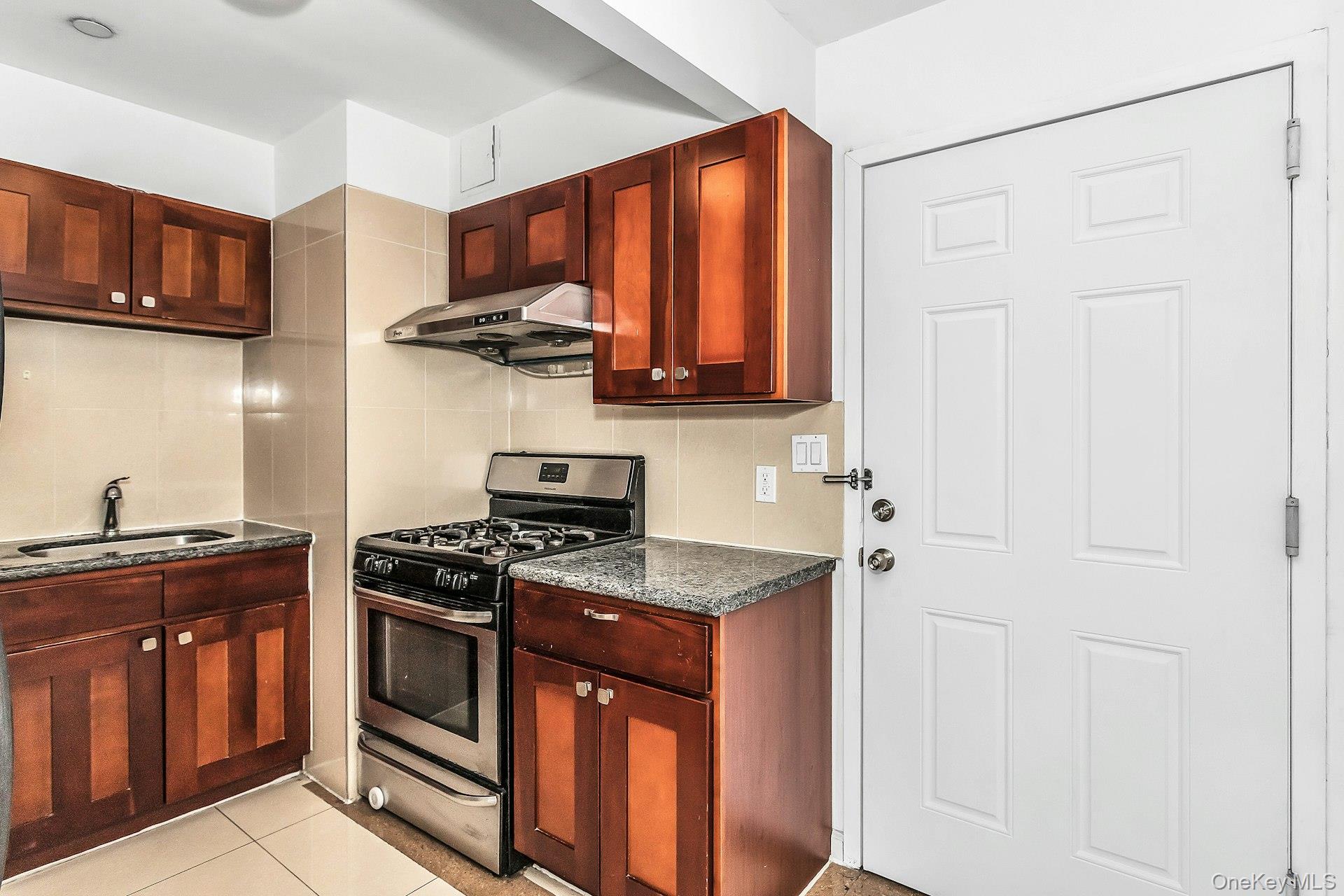 37-20 Prince Street # 10D, Flushing, NY 11354