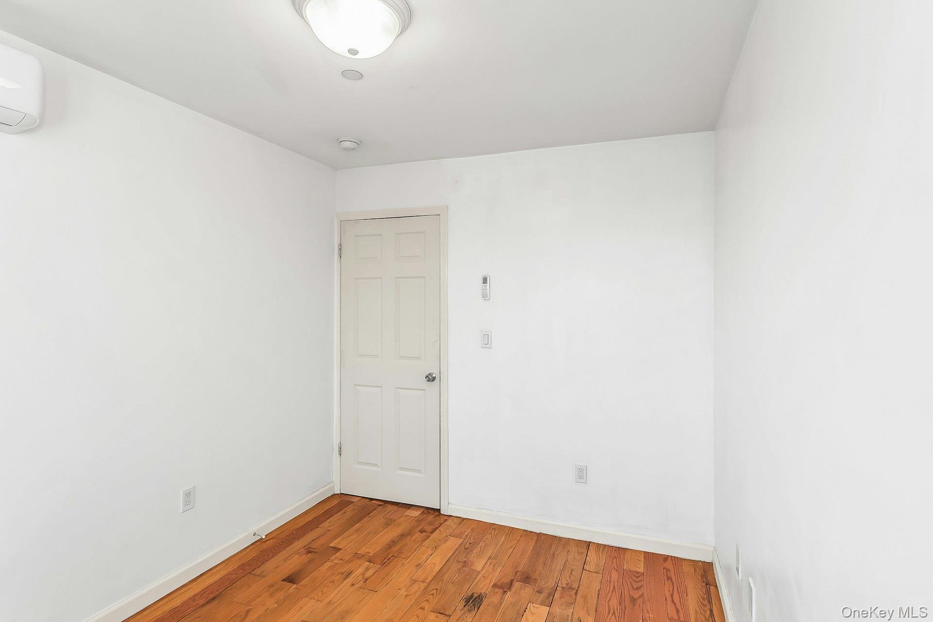 37-20 Prince Street # 10D, Flushing, NY 11354