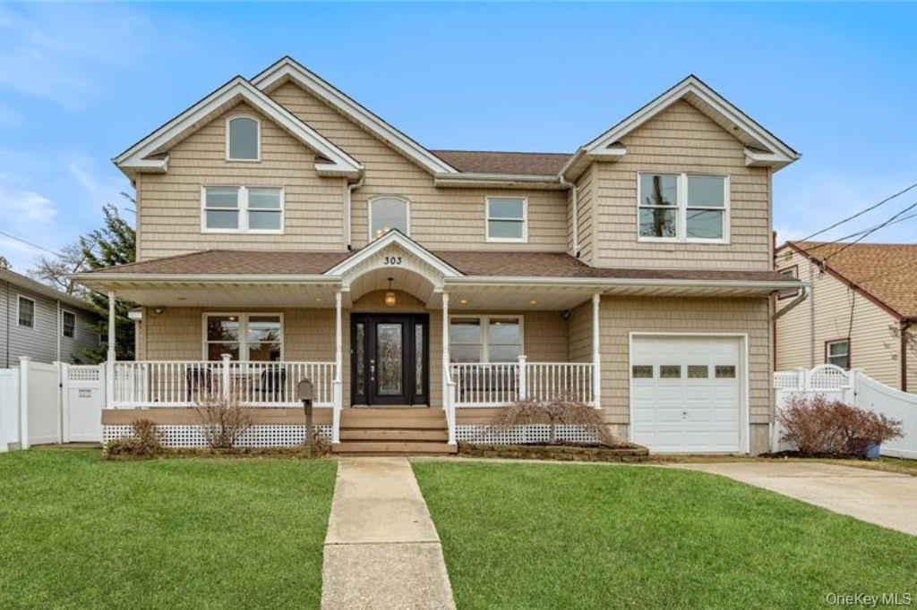 303 Sherbrooke Road, Lindenhurst, NY 11757