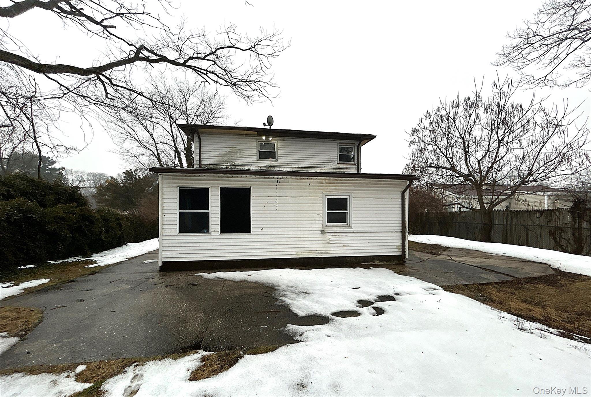 1181 Ocean Avenue, Bay Shore, NY 11706