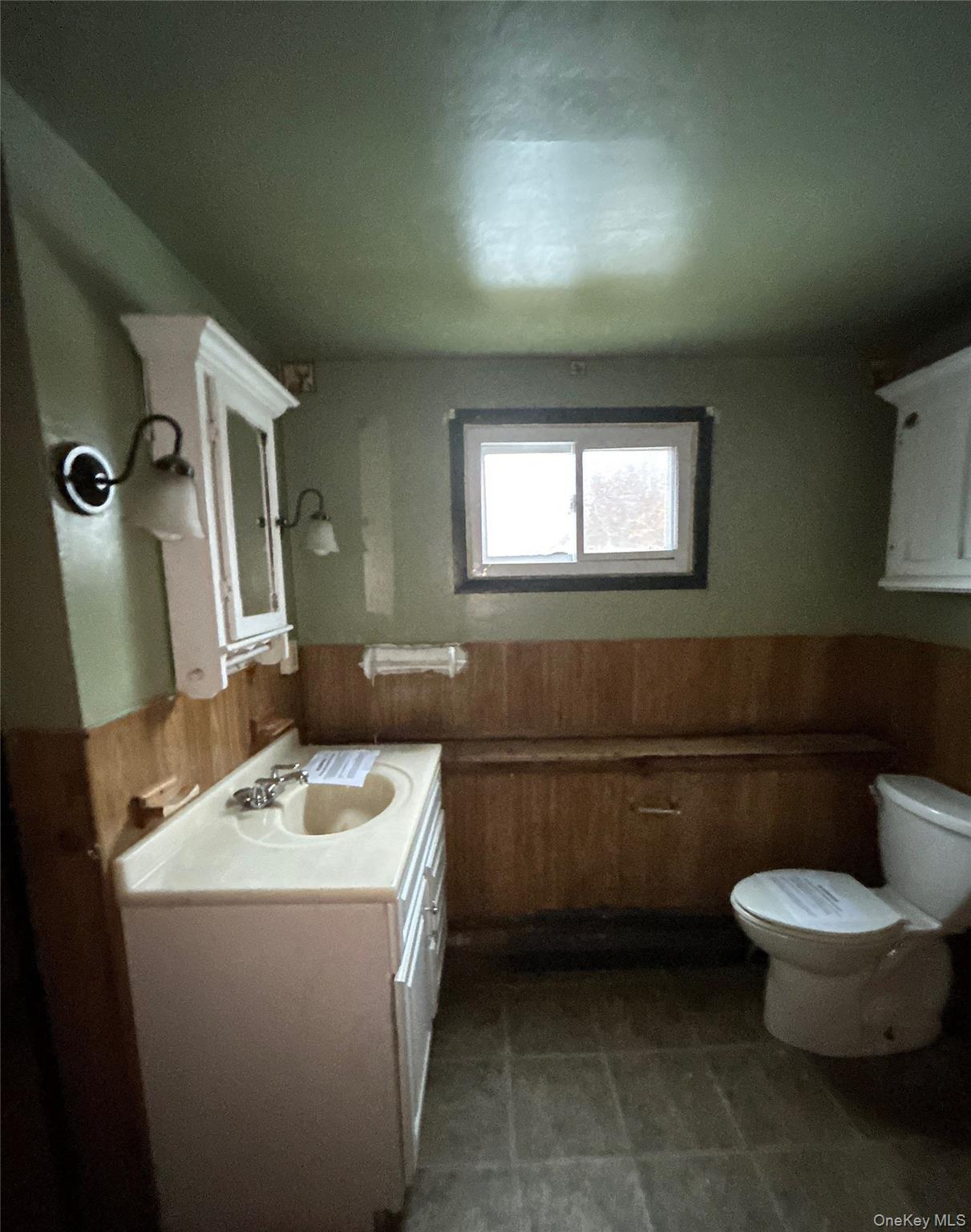 1181 Ocean Avenue, Bay Shore, NY 11706