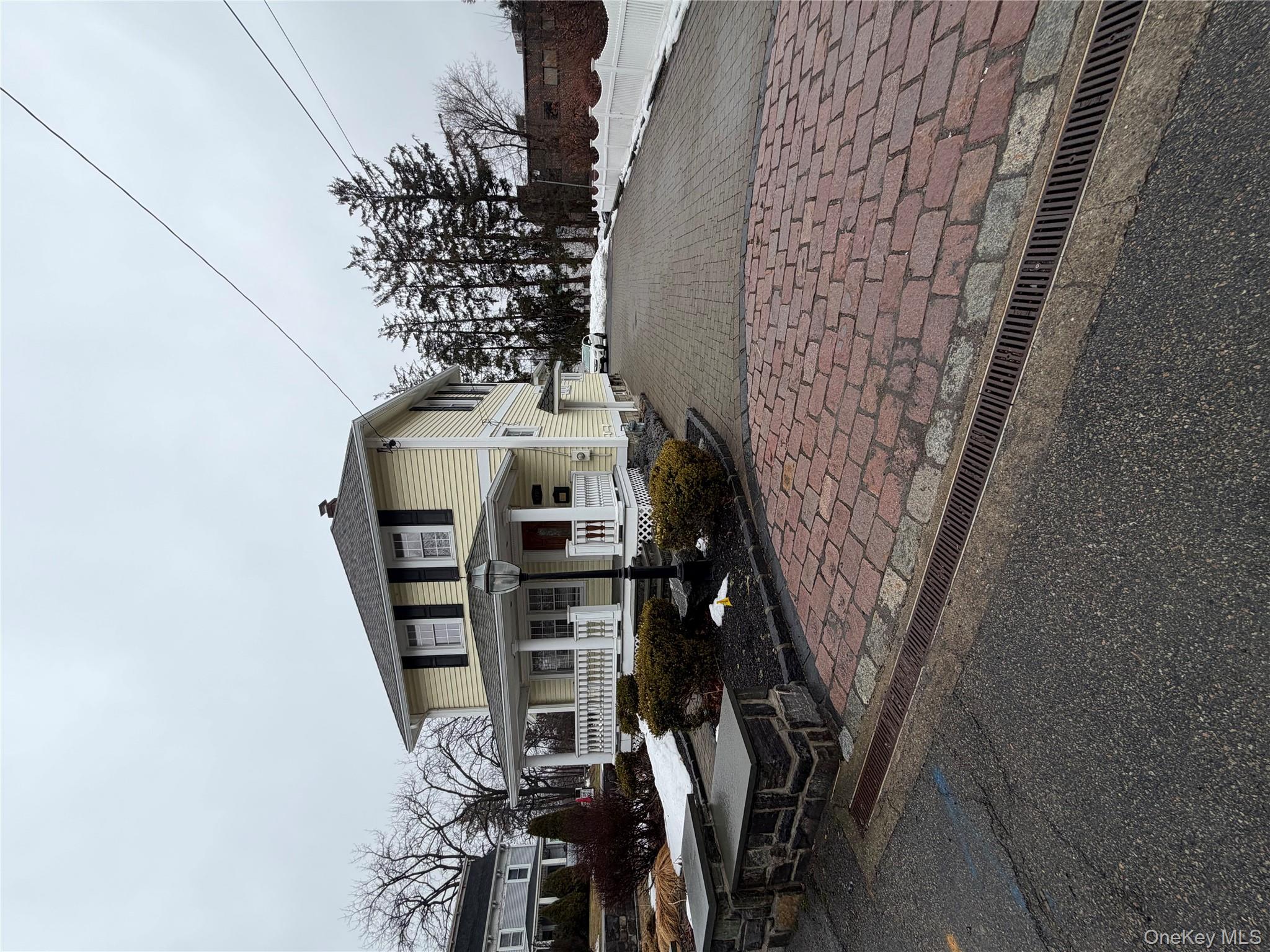 1230 HOPEWELL AVE., Fishkill, NY 12524