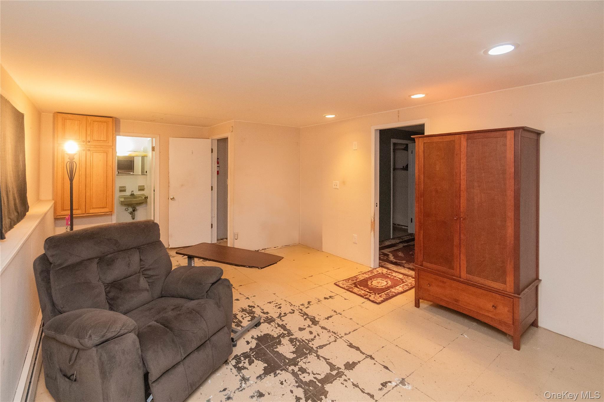 6 Reggie Drive, Wappingers Falls, NY 12590