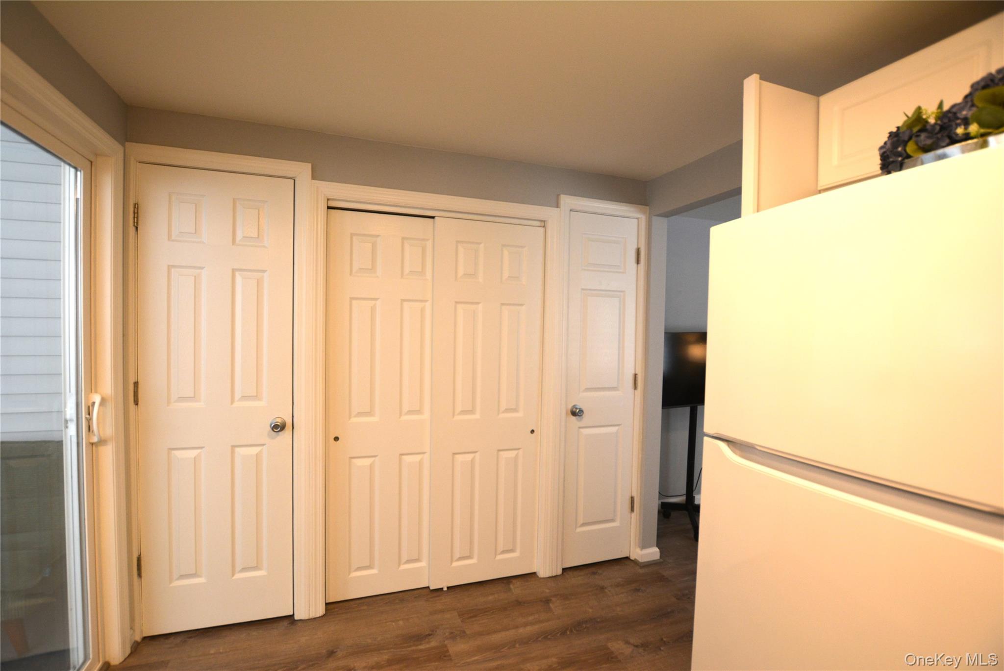 65A Village Circle S, Manorville, NY 11949