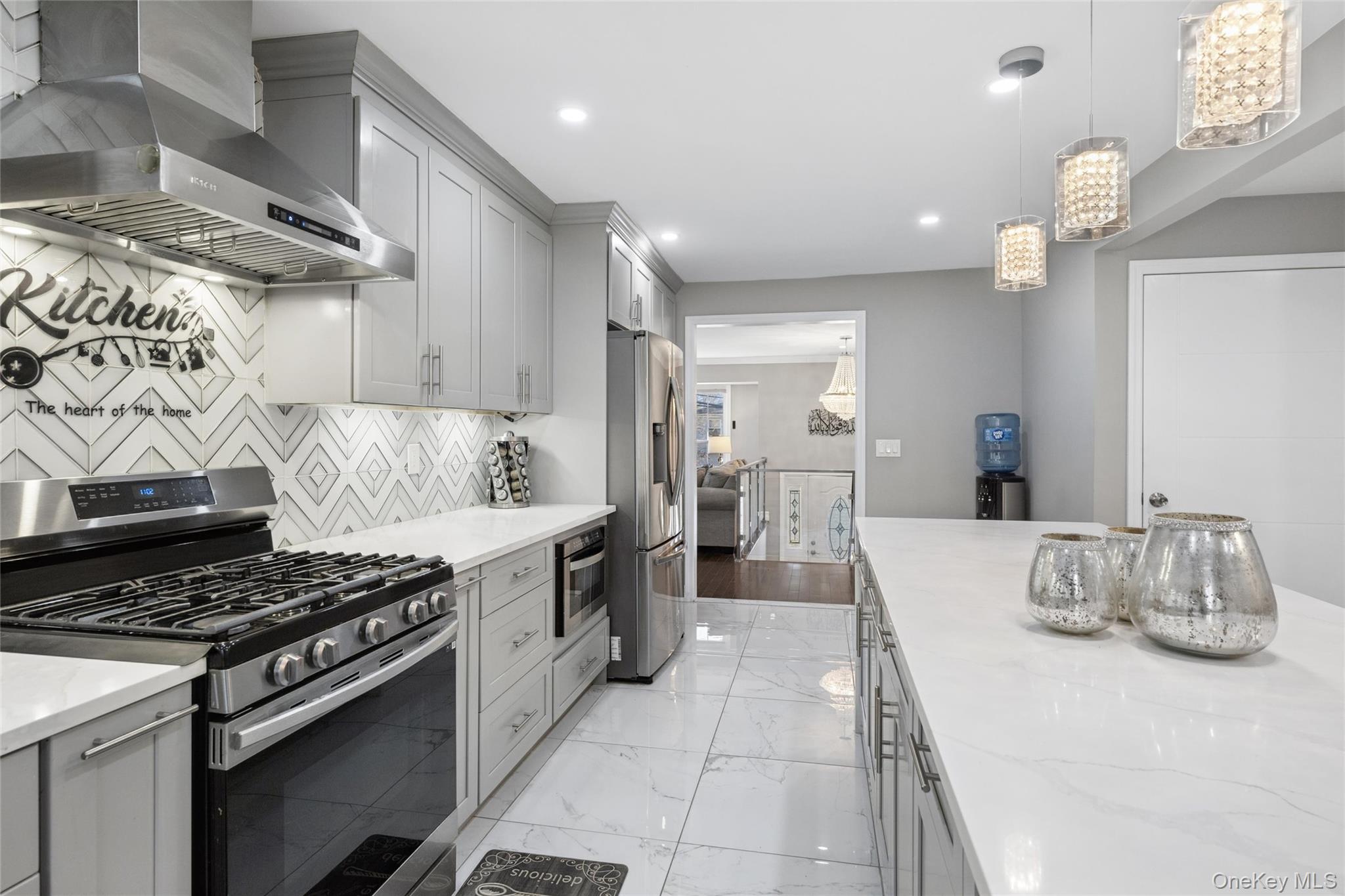 1061 Fordham Lane, Woodmere, NY 11598