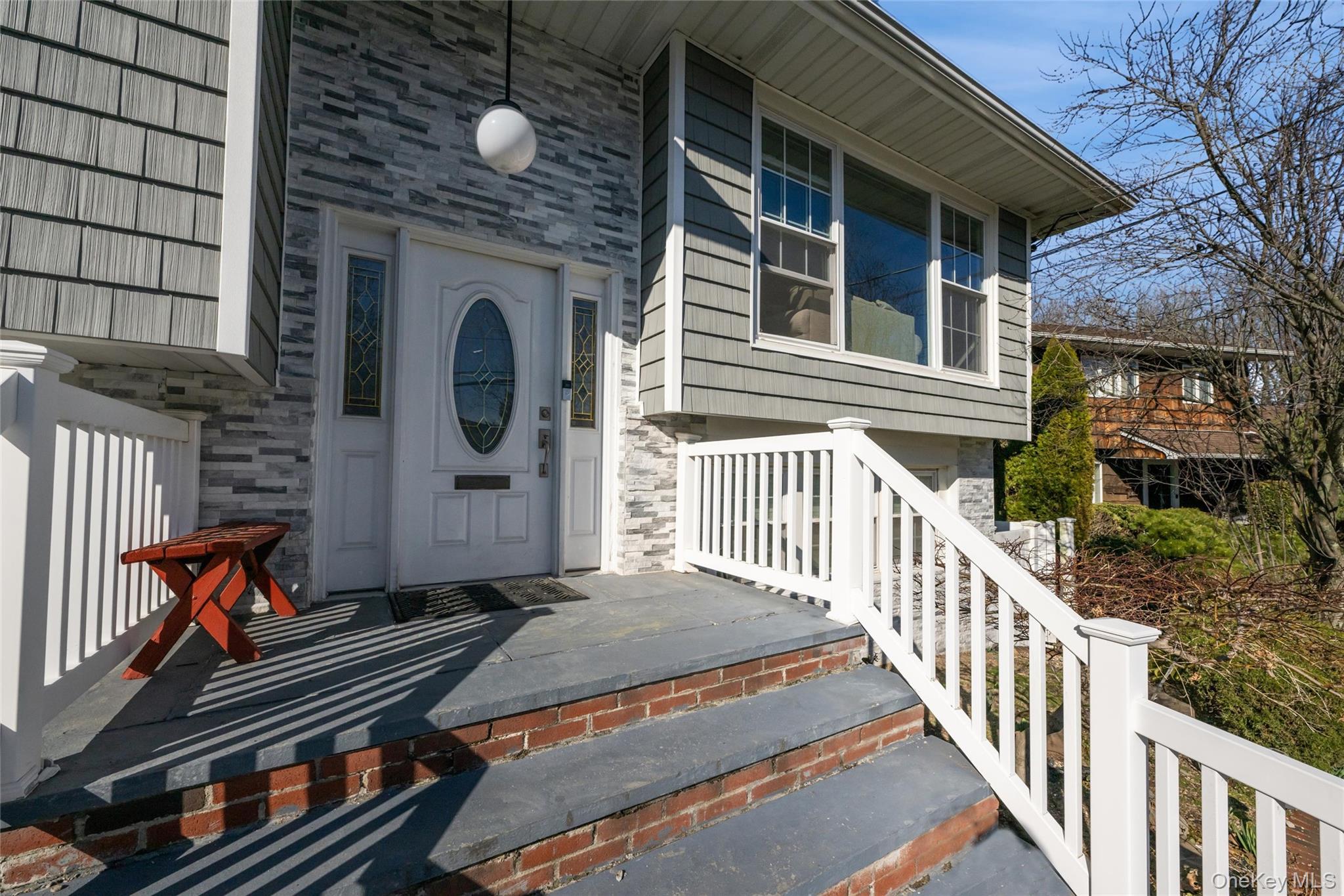 1061 Fordham Lane, Woodmere, NY 11598