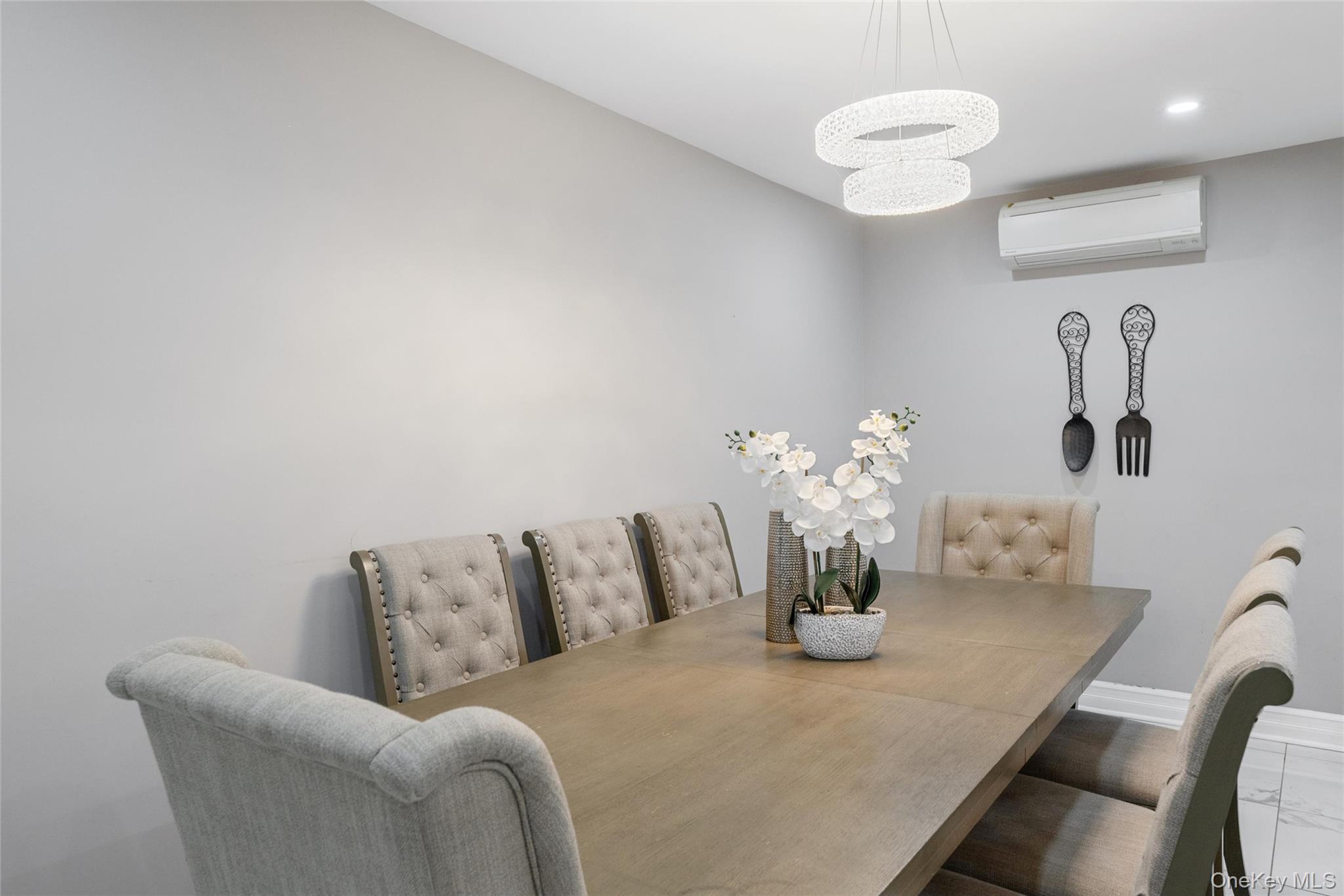 1061 Fordham Lane, Woodmere, NY 11598