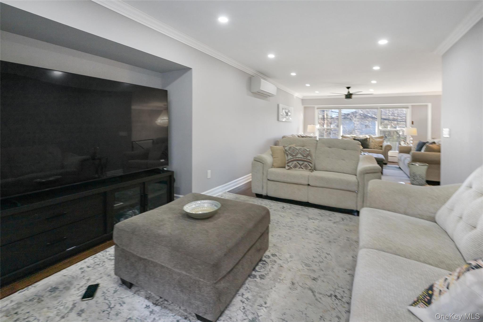 1061 Fordham Lane, Woodmere, NY 11598