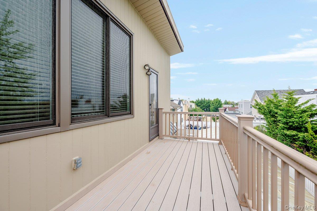 40 Cayuga Avenue, Atlantic Beach, NY 11509