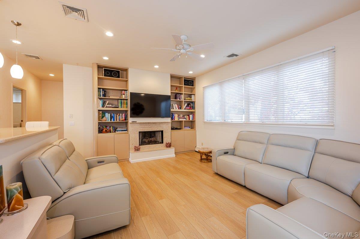 40 Cayuga Avenue, Atlantic Beach, NY 11509