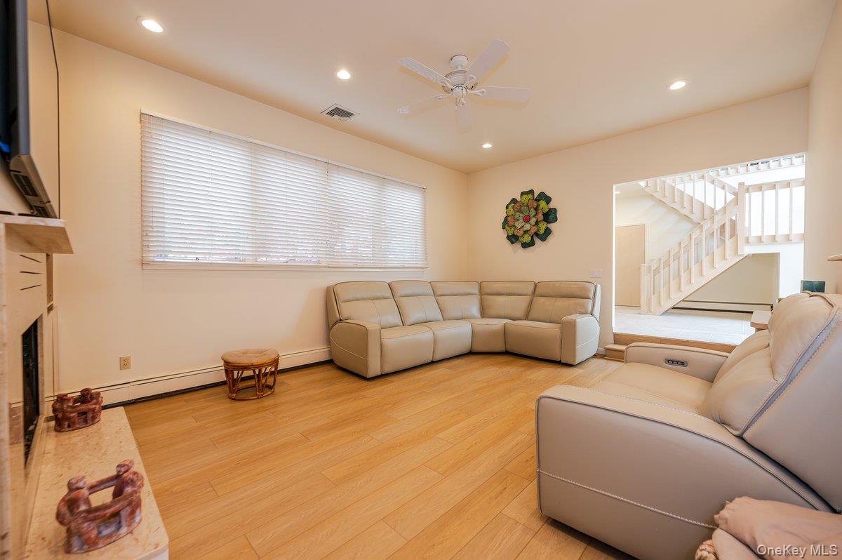 40 Cayuga Avenue, Atlantic Beach, NY 11509