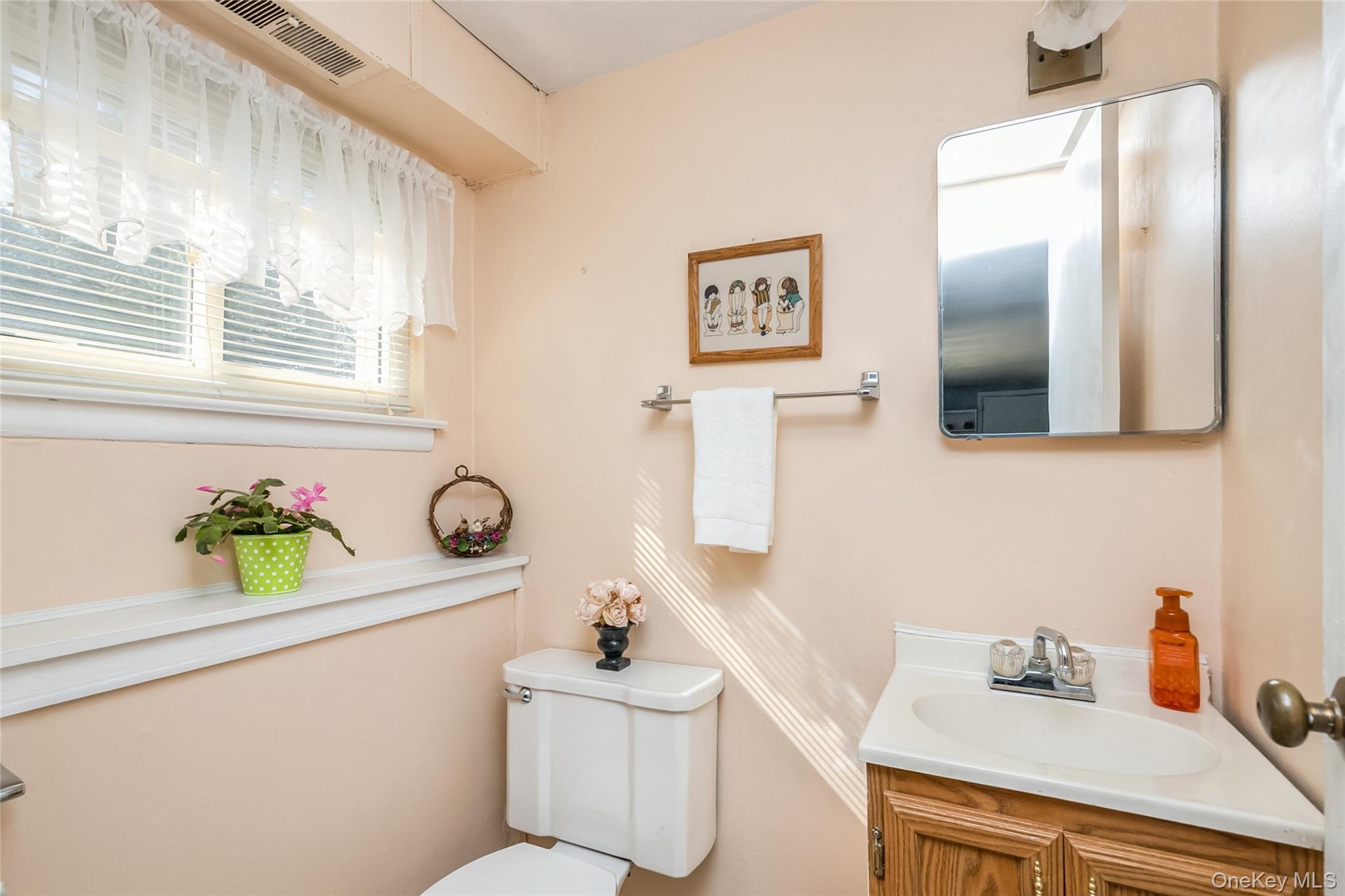 66 Craven Street, Huntington Station, NY 11746