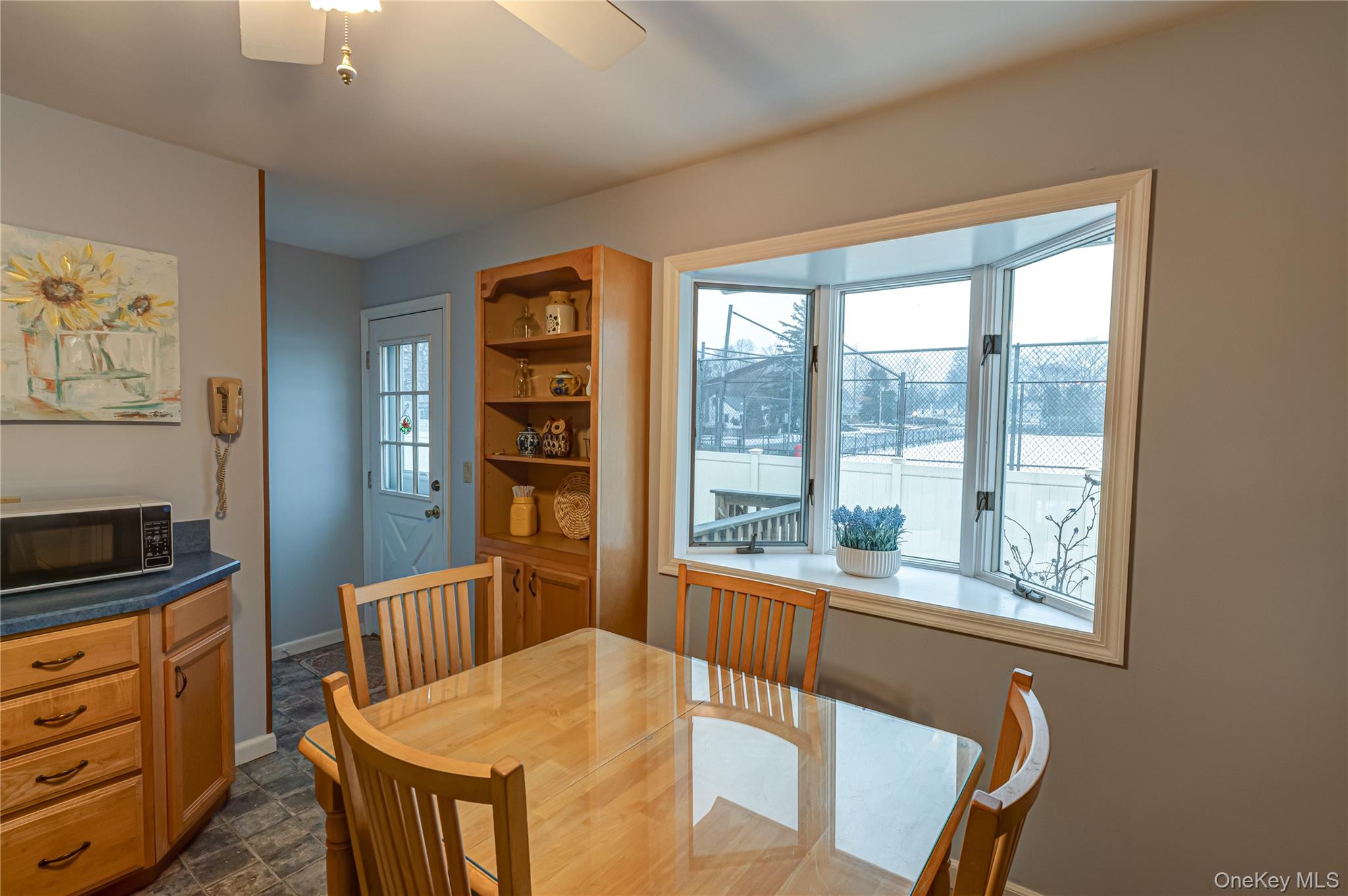 33 Maple Avenue, Kings Park, NY 11754