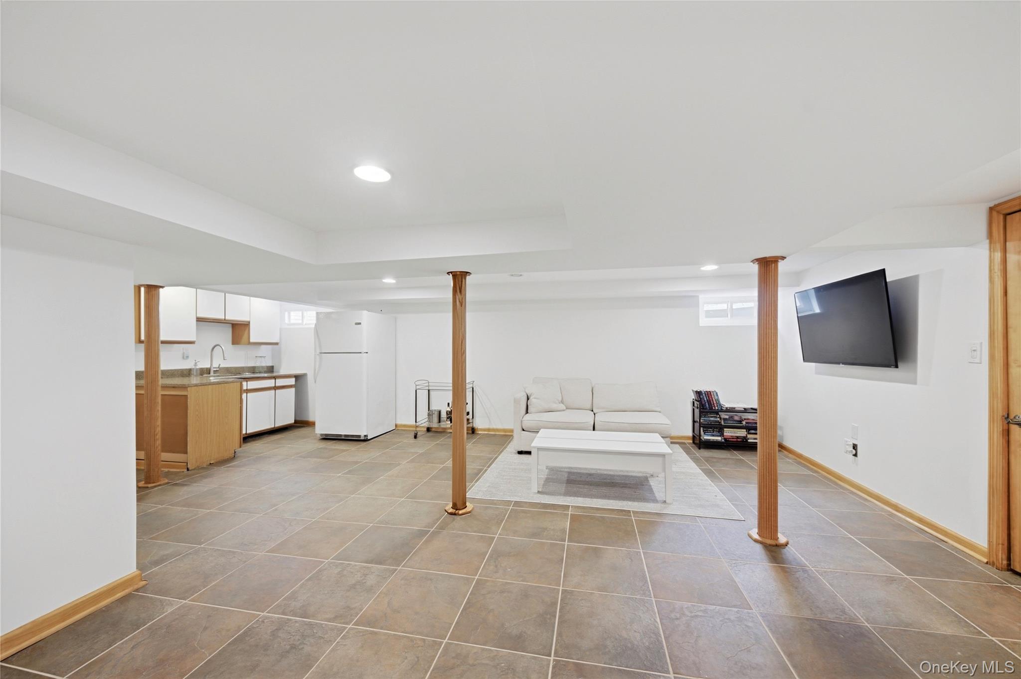 103 Heatherdell Road, Ardsley, NY 10502