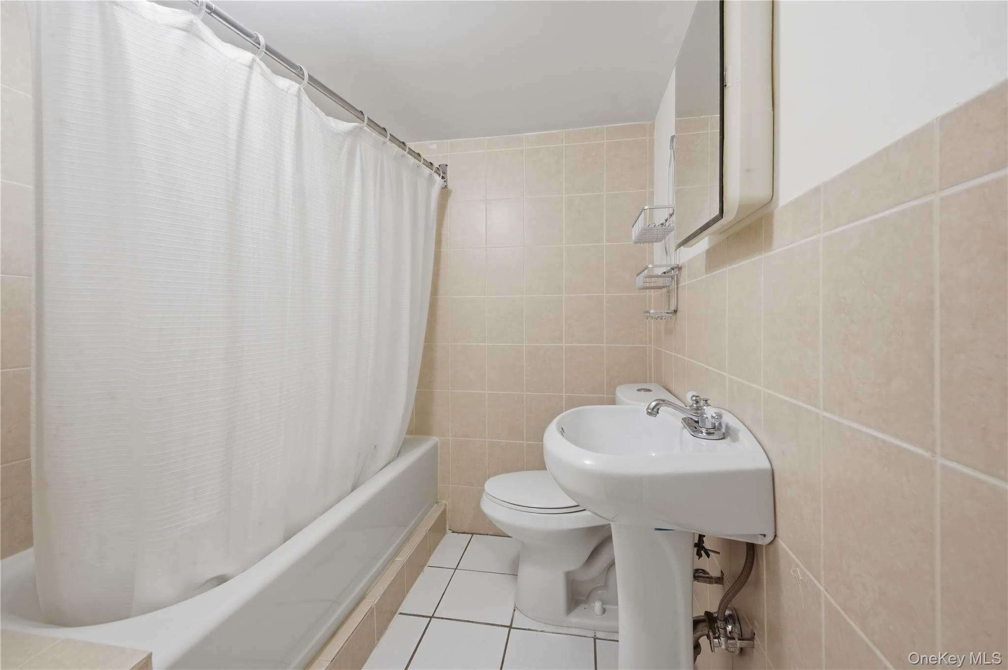 103 Heatherdell Road, Ardsley, NY 10502