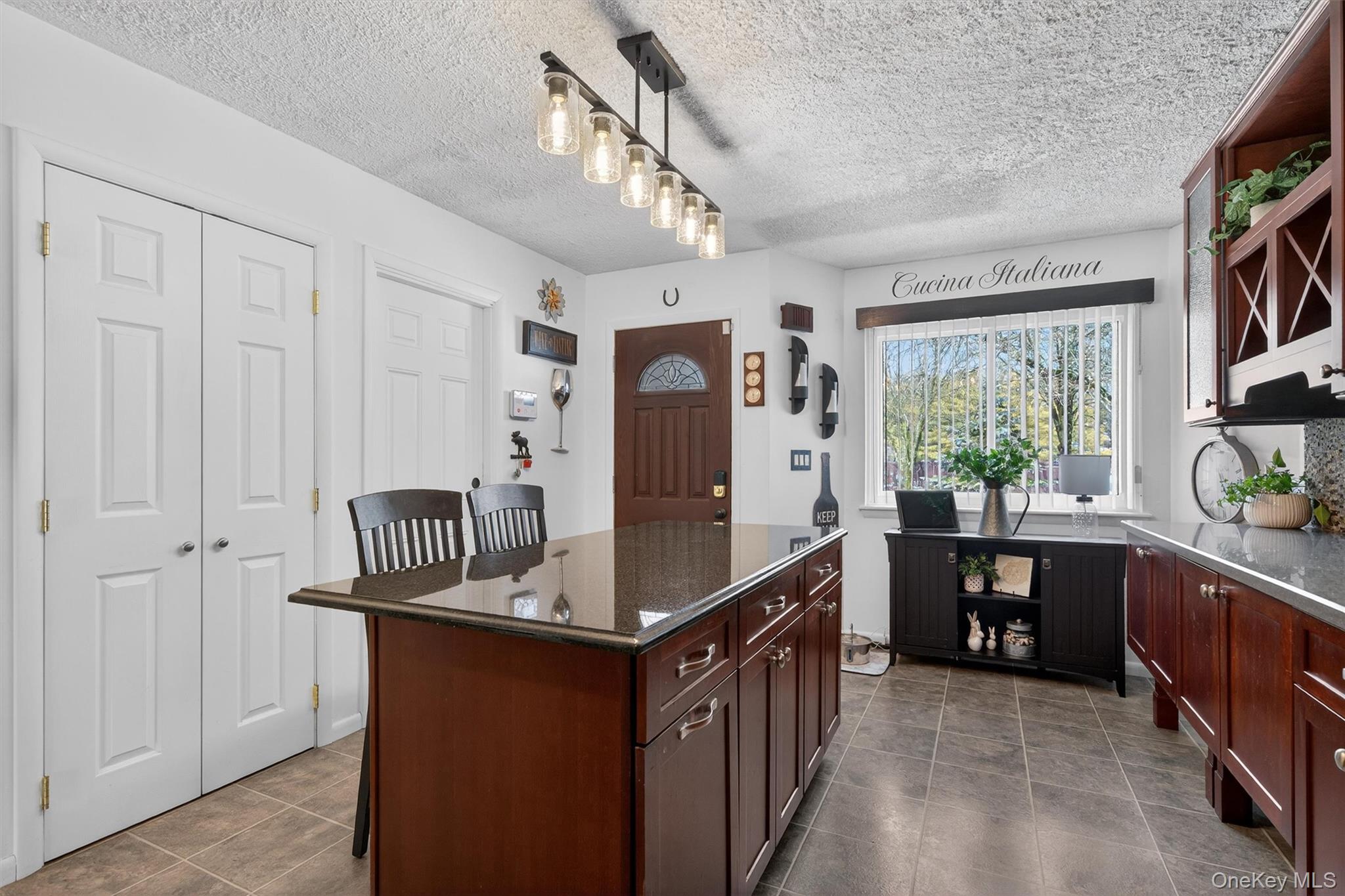 255 Sterling Place, Highland, NY 12528