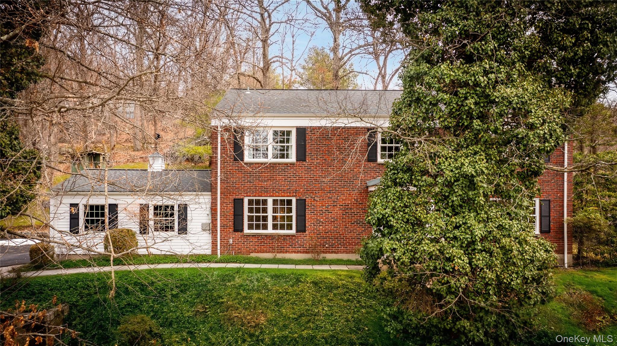 15 Stephenson Terrace, Briarcliff Manor, NY 10510