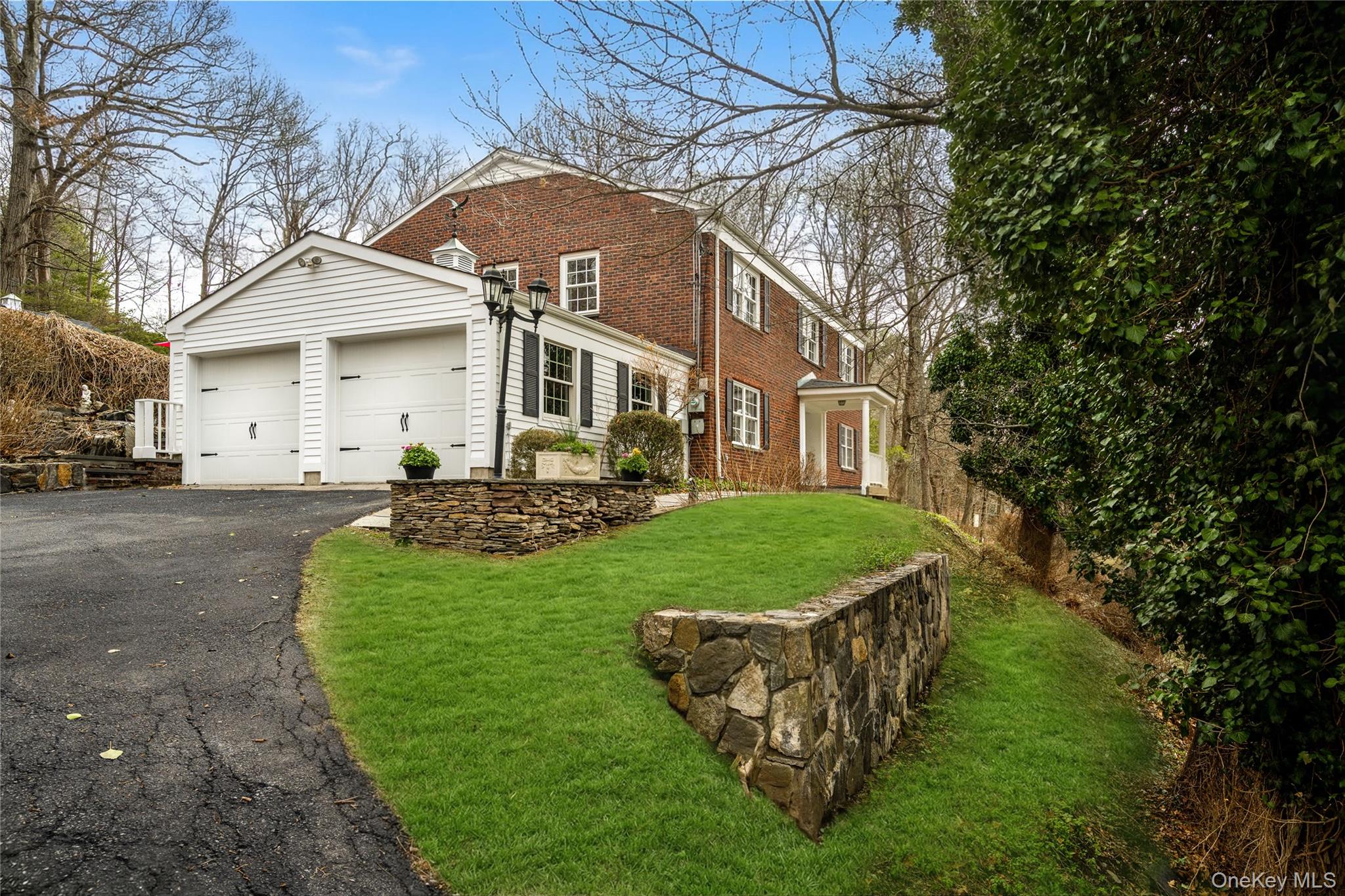 15 Stephenson Terrace, Briarcliff Manor, NY 10510